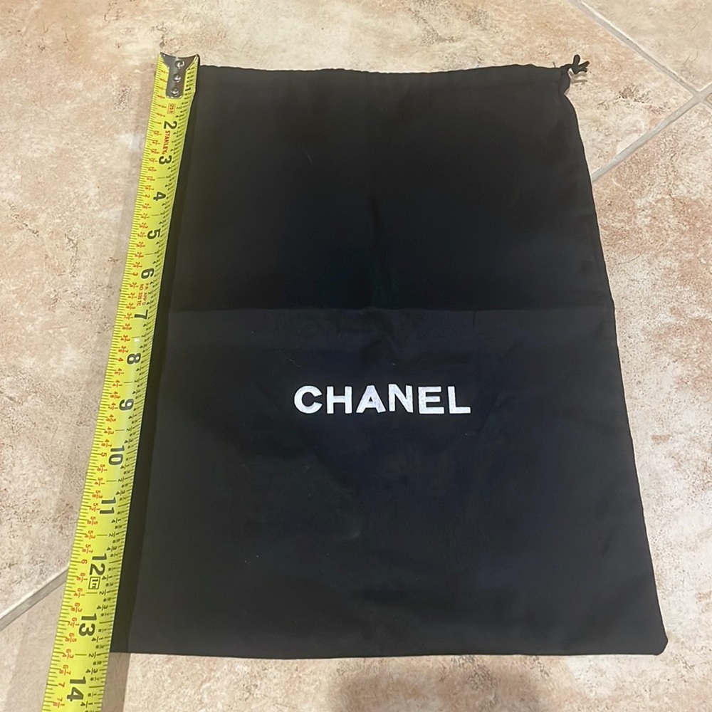 Dust bag